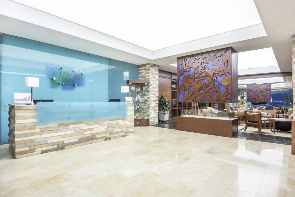 Vstupní hala nebo recepce v ubytování Holiday Inn Express Bogotá - Parque La 93 by IHG