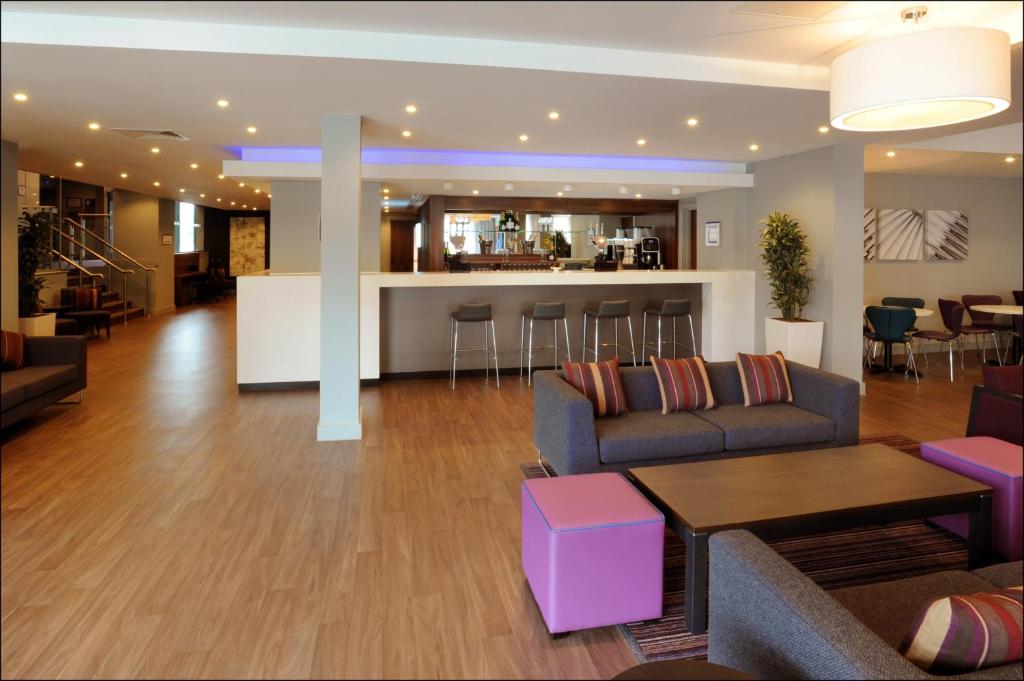 Posezení v ubytování Holiday Inn Express Birmingham - Snow Hill by IHG