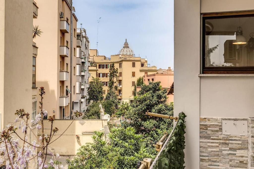 Budova, v ktorej sa apartmán nachádza