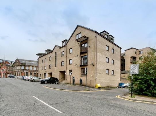 2 Bedroom apartment at SECC Hydro