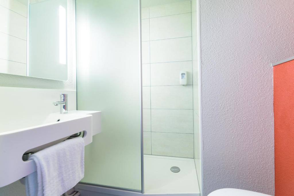 Koupelna v ubytování B&B HOTEL Colmar Expo