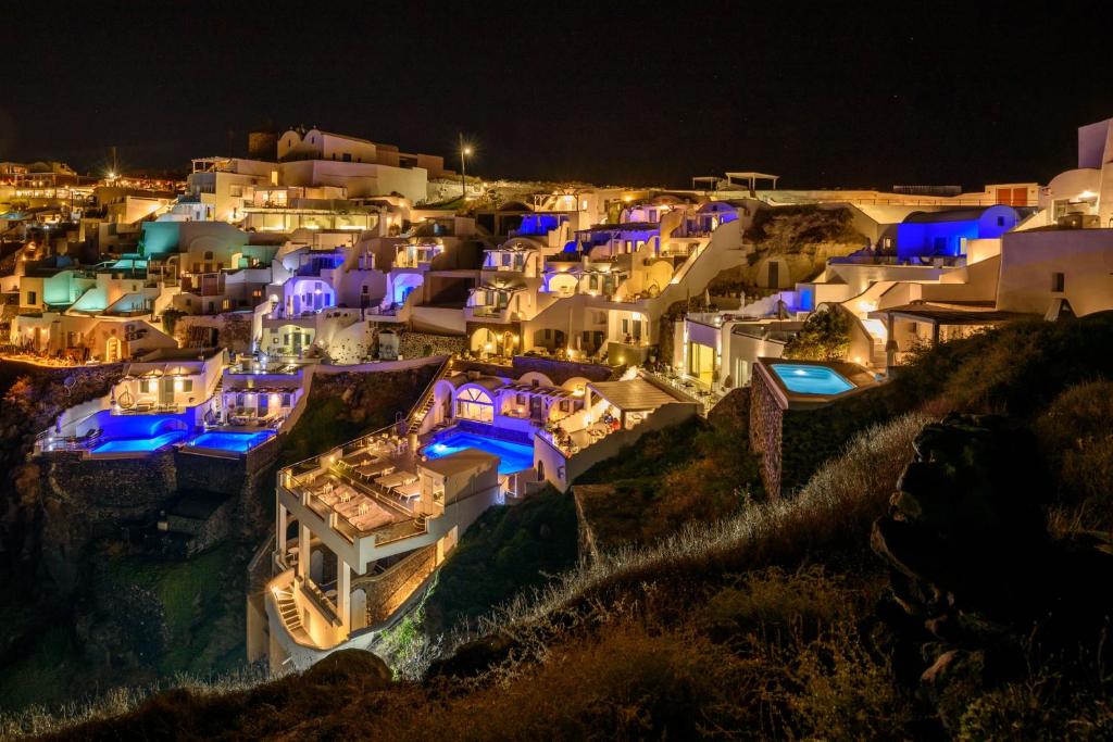 Bazén v ubytování Pegasus Suites & Spa nebo v jeho okolí