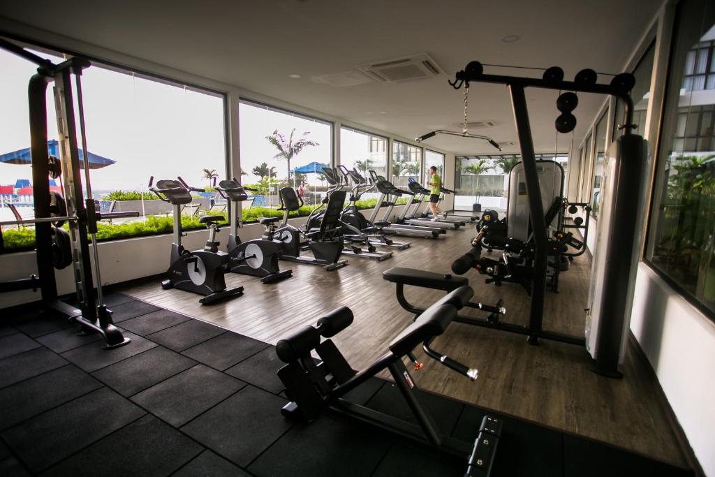 Fitness centrum a/nebo fitness zařízení v ubytování D'Pristine Medini By The one - 8min walk to Legoland