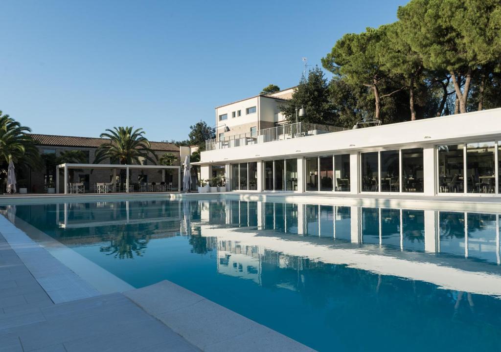 Finis Africae Hotel
