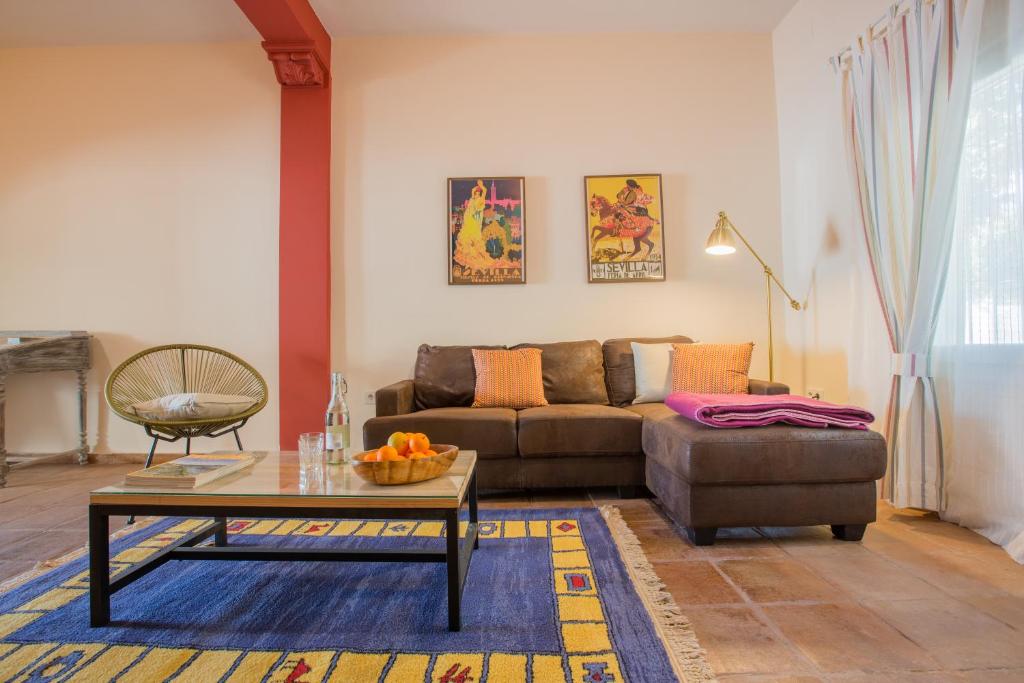 Holi-Rent La Casa del Limonero, Castilleja de la Cuesta ...