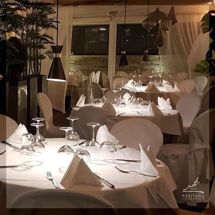 Restaurace v ubytování Hotel Positano