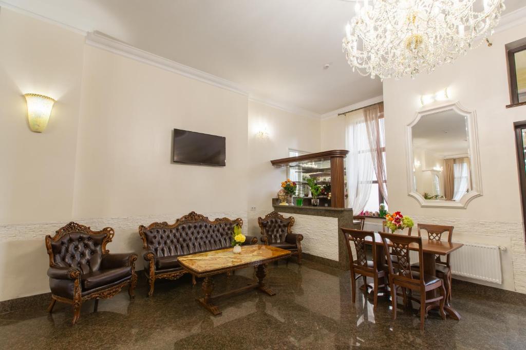 TV a/nebo společenská místnost v ubytování Mardan Palace SPA Resort