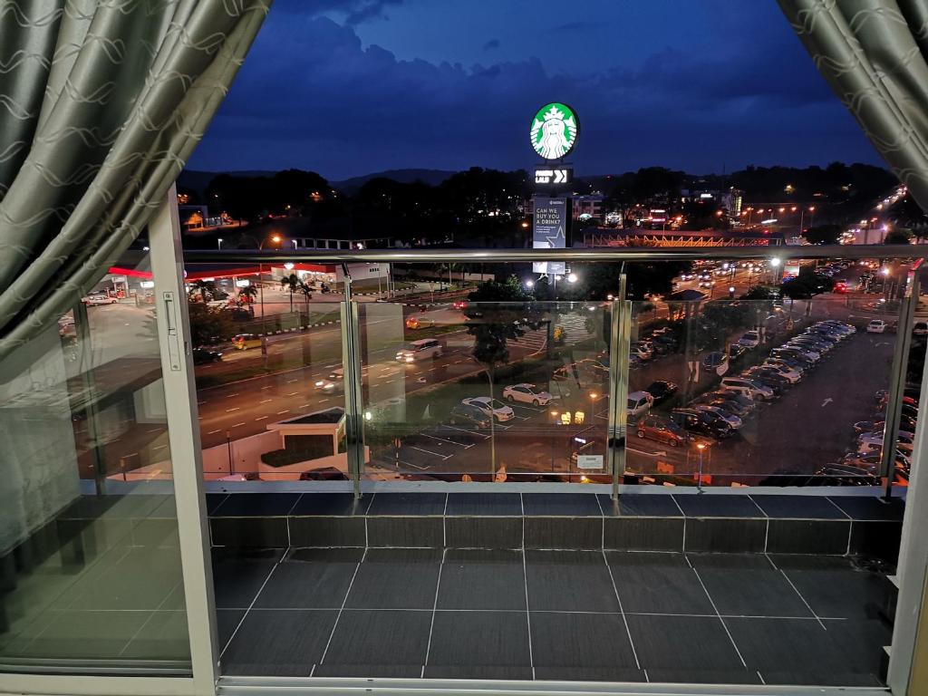 D'Putra Suites & Homestay @ Near Senai Airport/ Johor Premium Outlet / AEON  Mall Reviews, Deals & Photos 2023 - Expedia