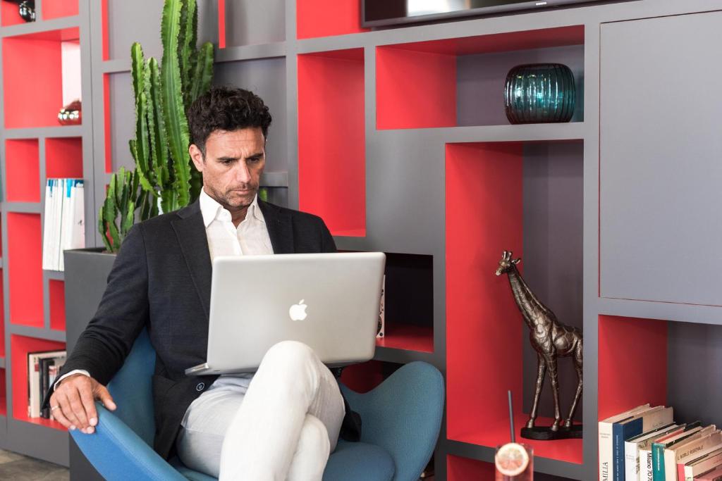 iQ Hotel Milano - Resim 32