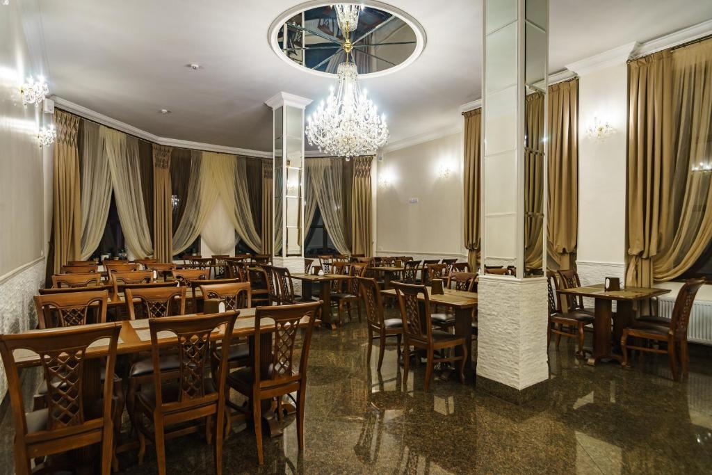 Restaurace v ubytování Mardan Palace SPA Resort