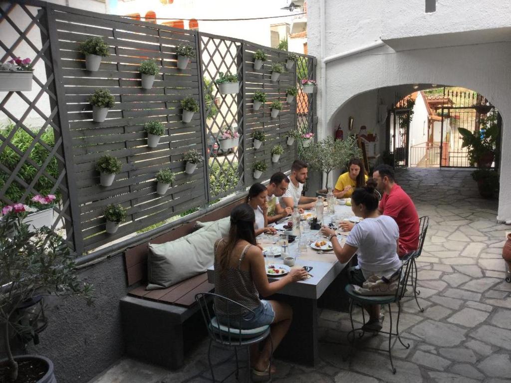 Hotel Sweet Home - 1