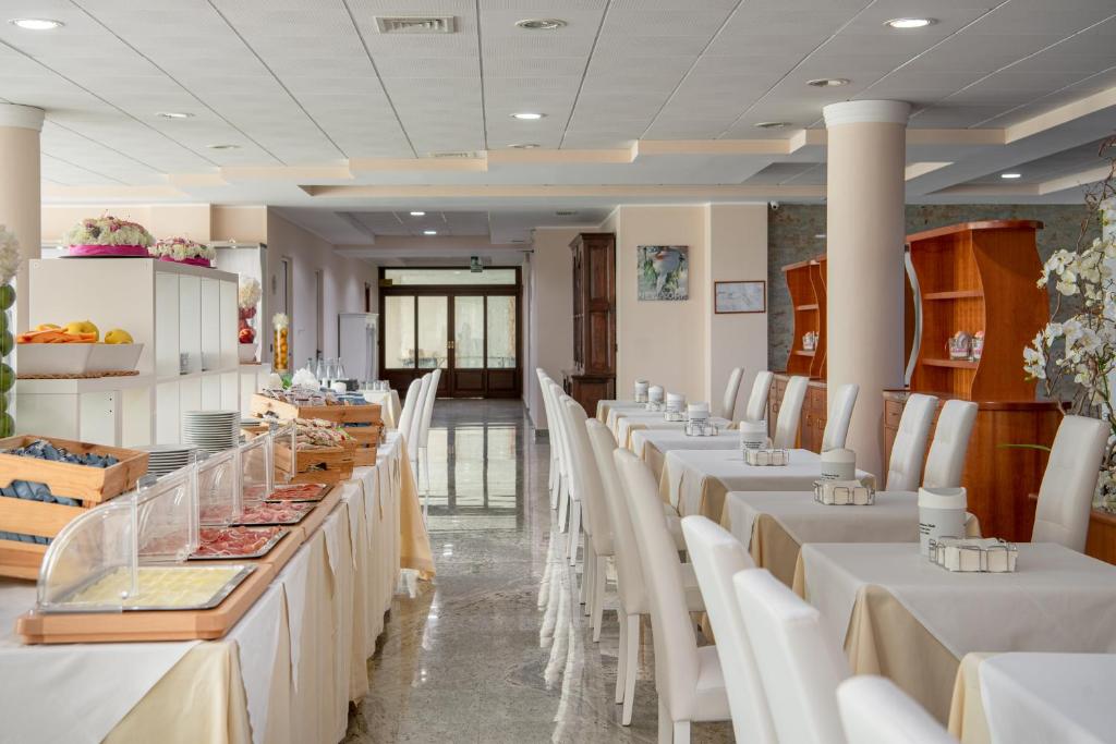 Posezení v ubytování Rivoli Hotel