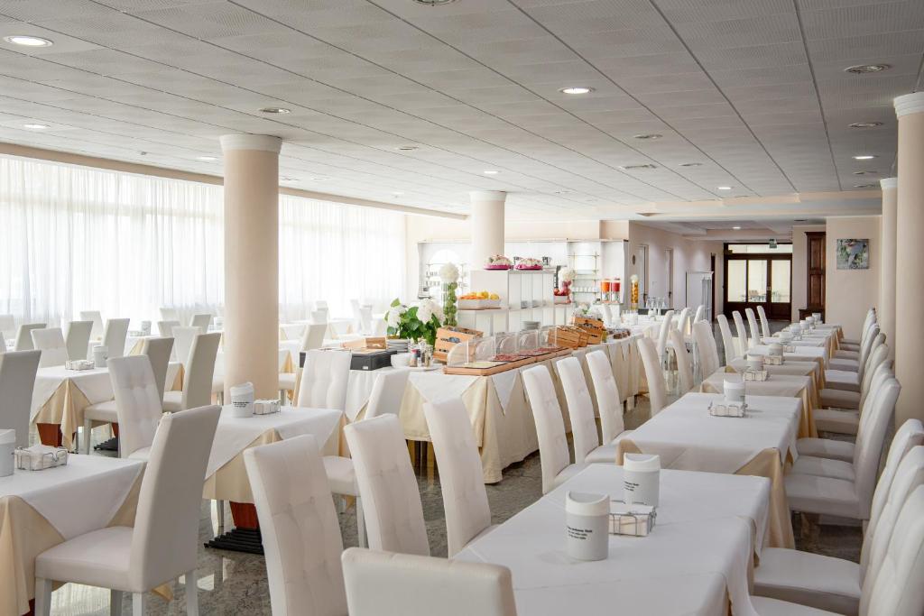 Restaurace v ubytování Rivoli Hotel