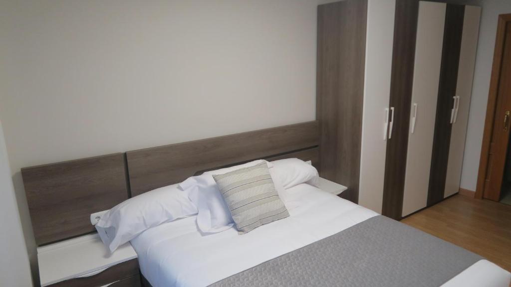 Apartamentos Palacio Azcárate Calle Calvario - 