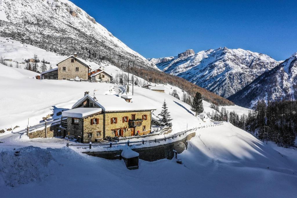 Foto dalla galleria di Baita Luleta a Livigno