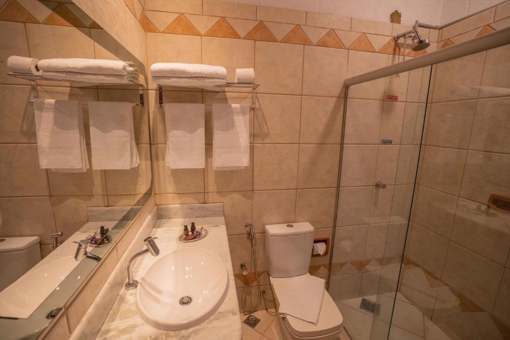  Pousada Camelot Inn