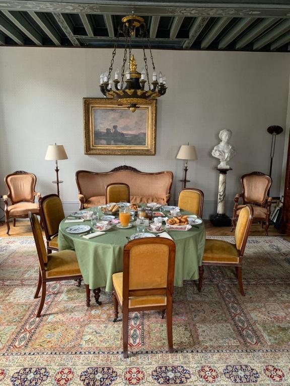 Posezení v ubytování Le Prieure d'Orchaise
