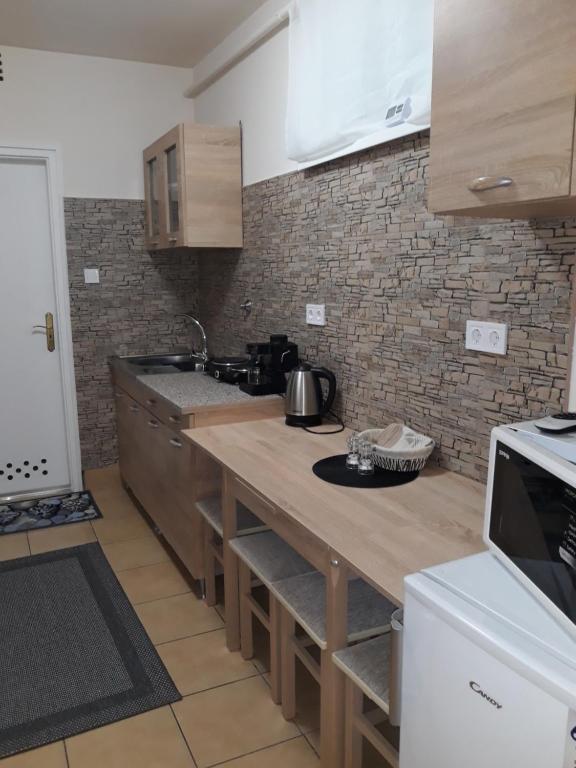Zdjęcie z galerii obiektu HeNa apartman w Hajduszoboszlo