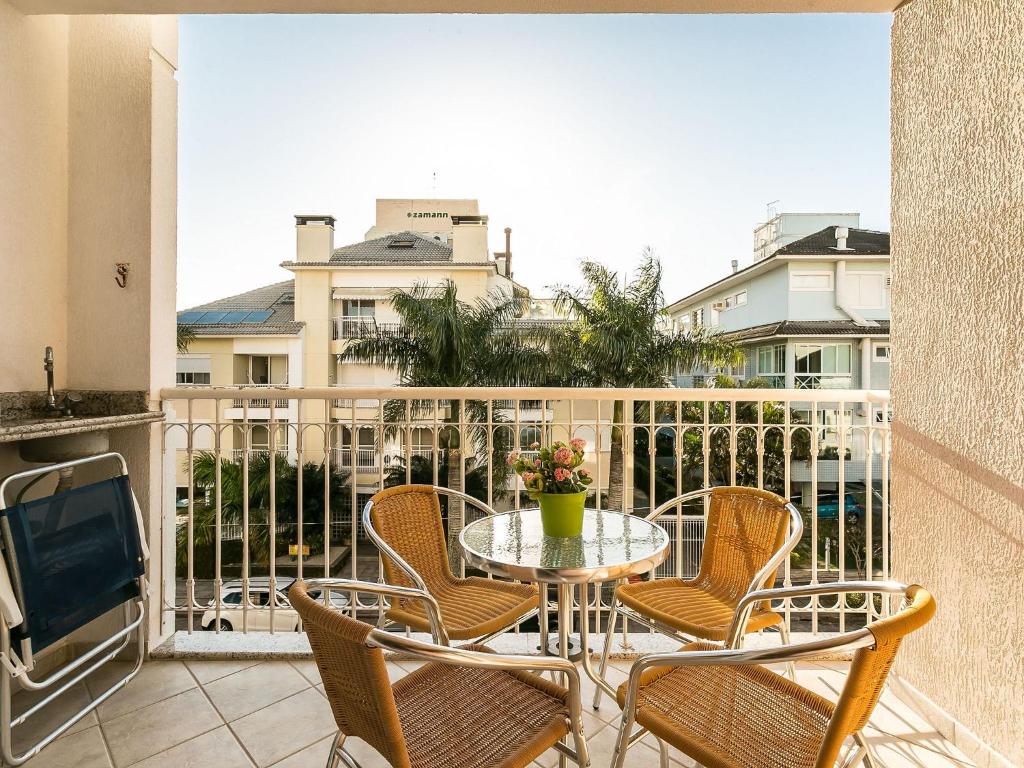  Apartamento com localização estratégica em Jurerê Internacional JA02