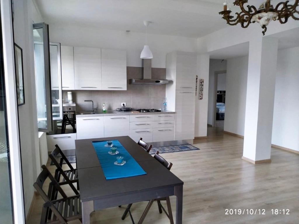 Kuchyň nebo kuchyňský kout v ubytování CASA BILO