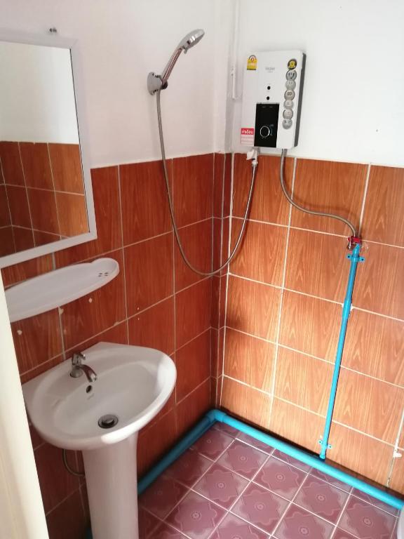 Koupelna v ubytování Lemon Guesthouse