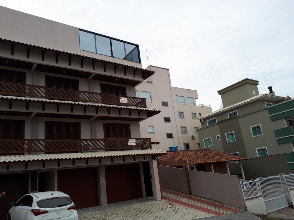  Apartamento no centro de Bombinhas