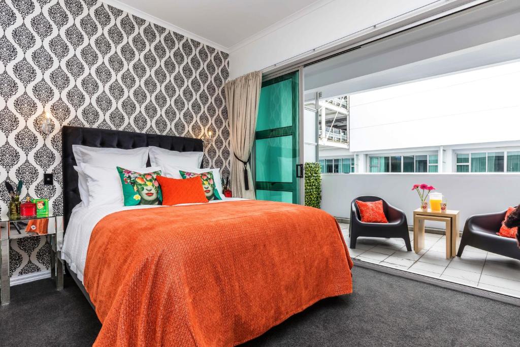 Lova arba lovos apgyvendinimo įstaigoje *Vibrant Viaduct Harbour Apartment with Balcony & Best Location* Auckland