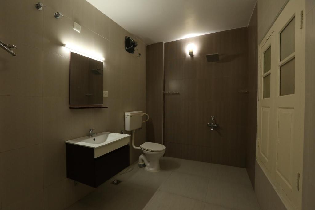 Koupelna v ubytování Nambiars Premium Heritage Hotel