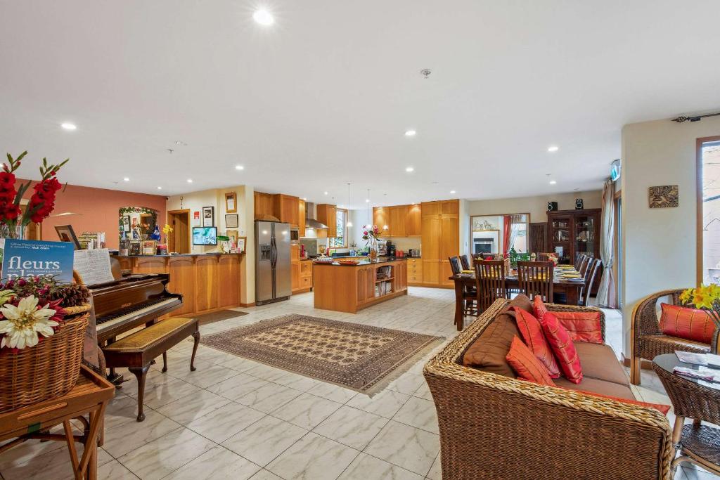 The Classic Villa - Resim 41