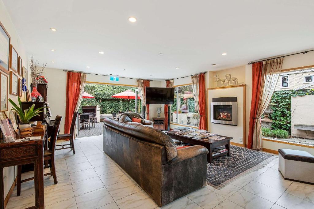 The Classic Villa - Resim 5