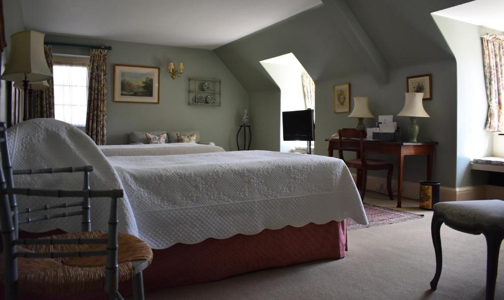 Hartwell House & Spa - Standard Twin Room