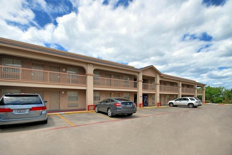 Budova, kde se motel nachází