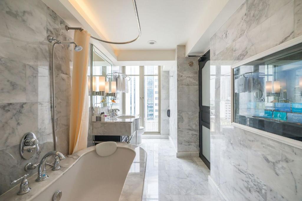 Akara Hotel - Siam Suite Twin
