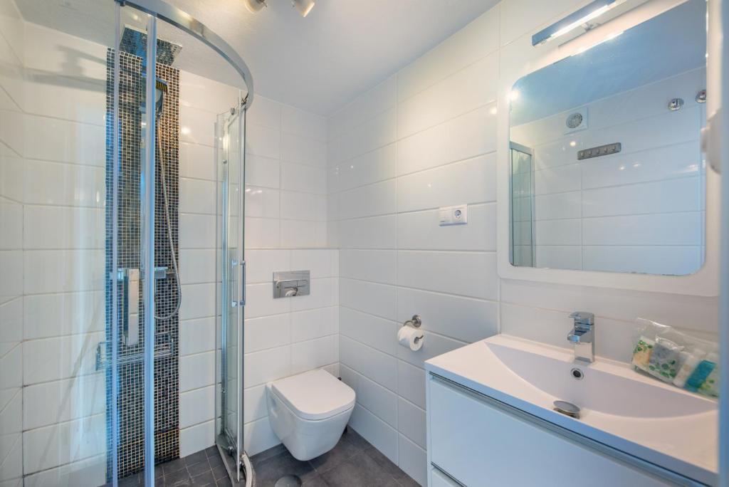 Kúpeľňa v ubytovaní Globales Villa Gardenia