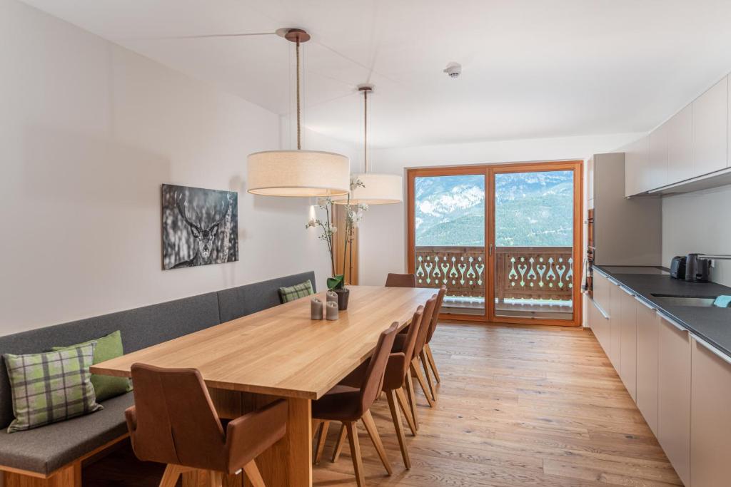 Kuchyňa alebo kuchynka v ubytovaní Skylodge Alpine Homes