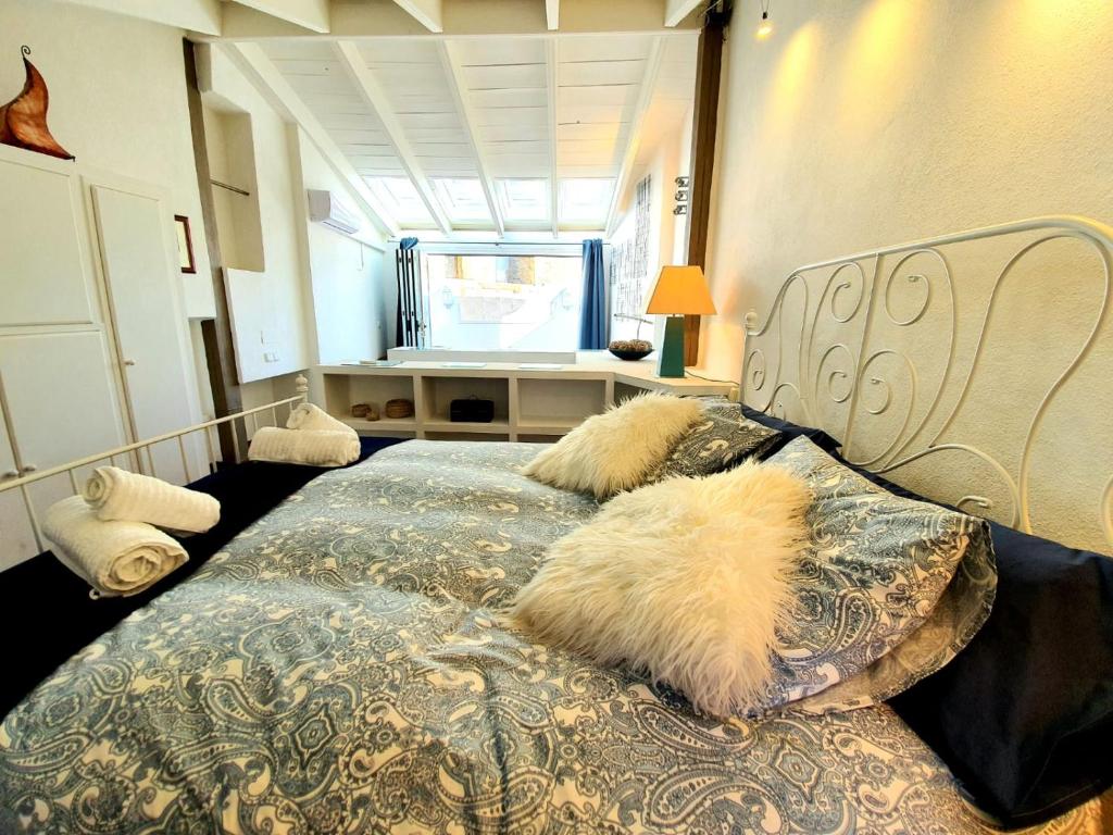 Almocabar Luxury Apartment - 9