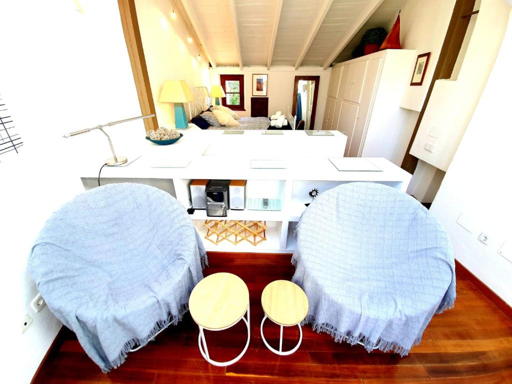 Almocabar Luxury Apartment - 11