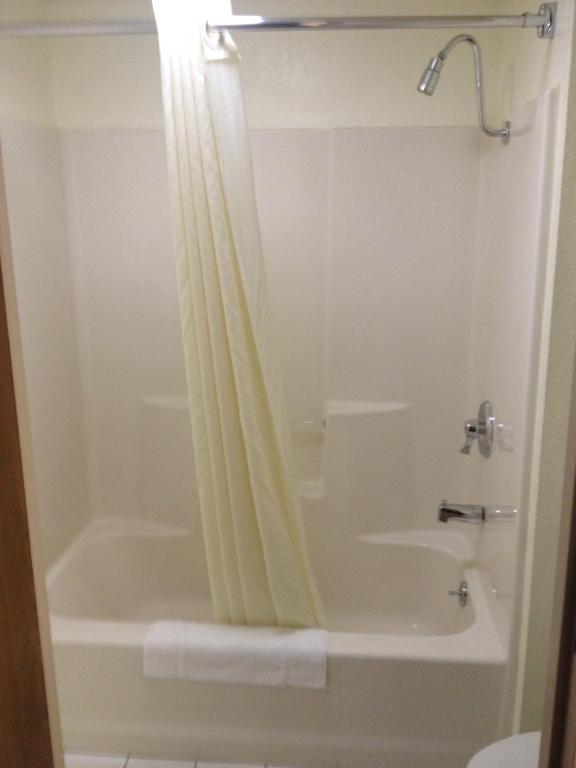 Baymont by Wyndham Springfield South Hwy 65 photo