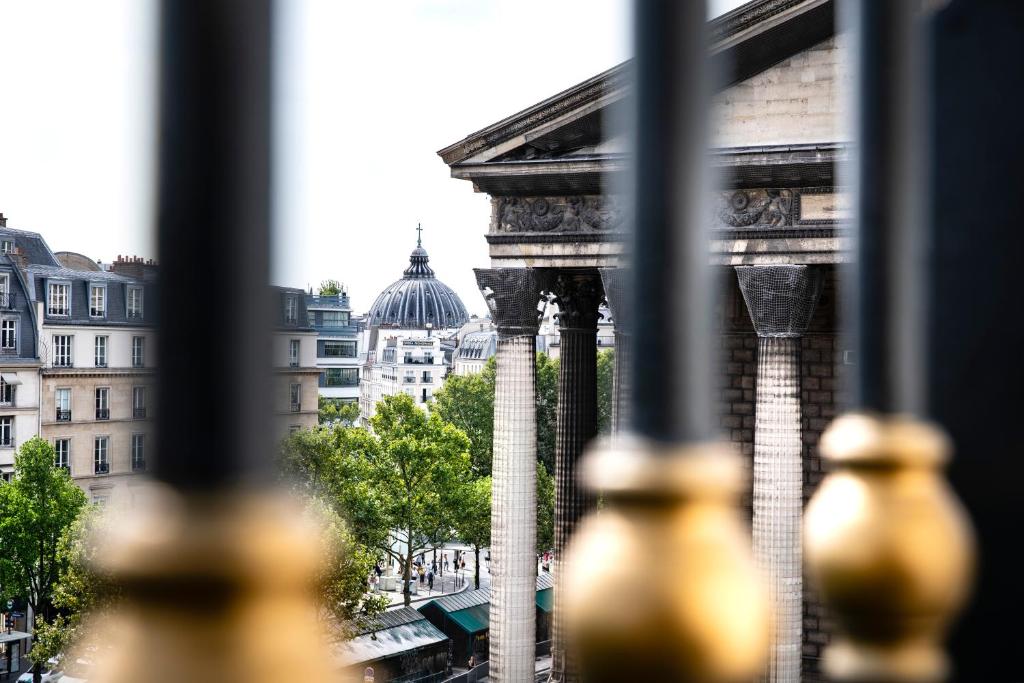 Hôtel Madeleine Plaza - Resim 19