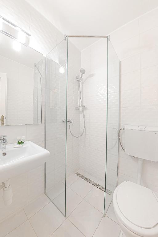 Casablanca Panzió - Budget Twin Room