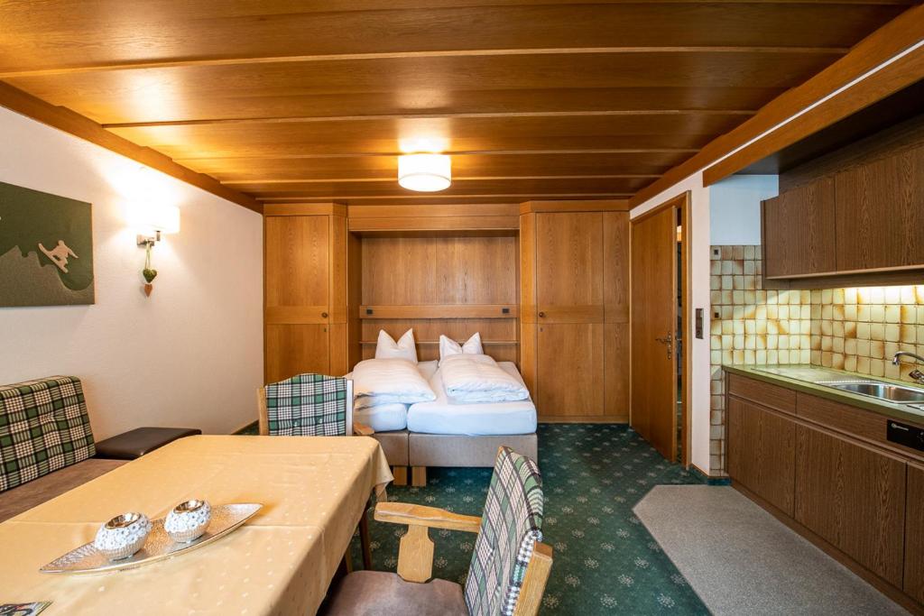 Postel nebo postele na pokoji v ubytování Haus Gamberg