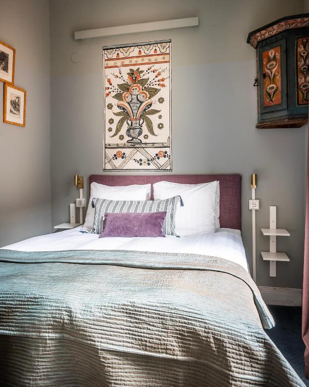 
Small Double Room (140 cm bed)
