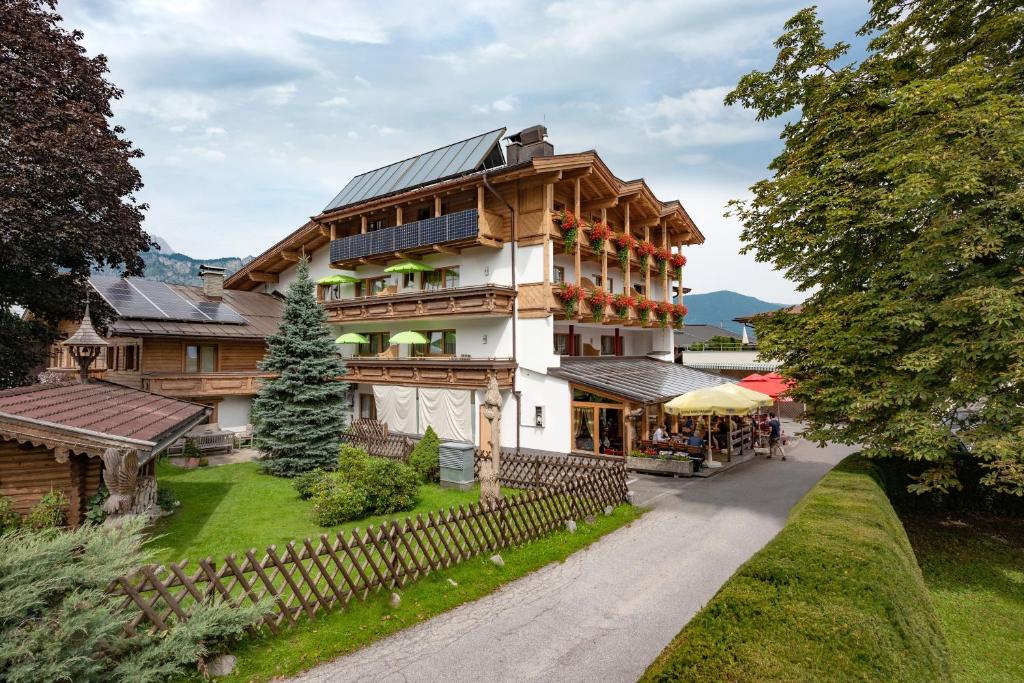Budova, kde se hotel nachází