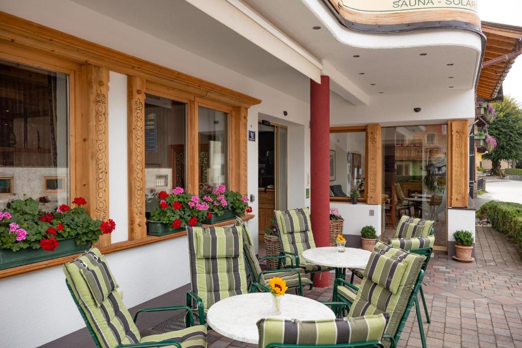 Restaurace v ubytování Hotel Theresia Garni