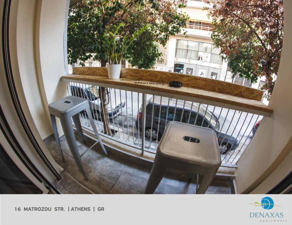 Balkón nebo terasa v ubytování Denaxas Apartments in the heart of Athens