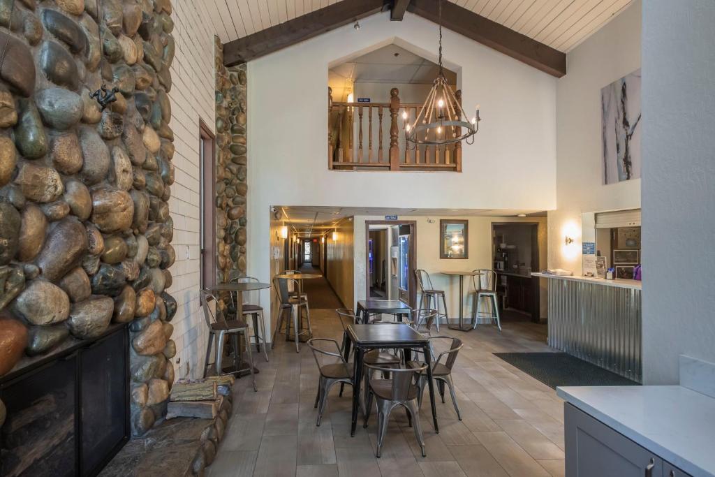 Restaurace v ubytování Inn At Truckee