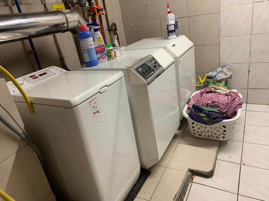 Chambre Gentiane 2 à 3 personnes wifi sdb partagée – photo 18