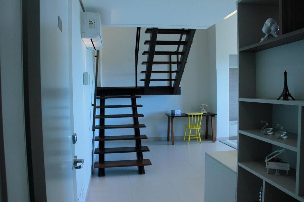  Flat ao lado do shopping