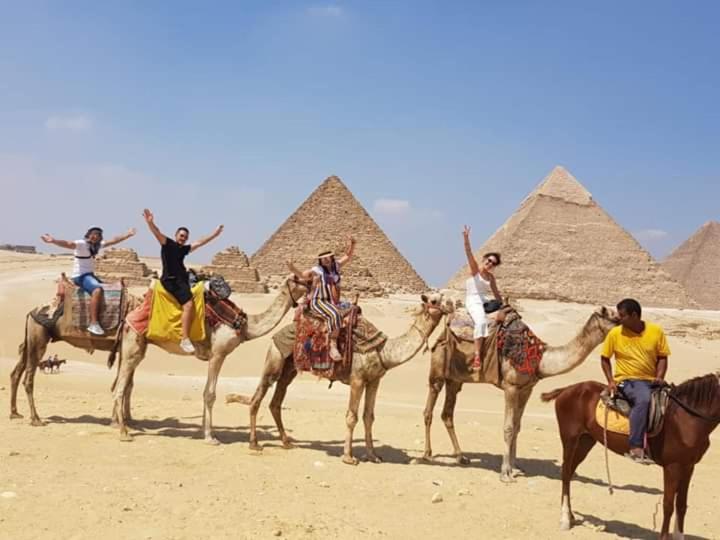 Ospiti di Queen Pyramids View Inn