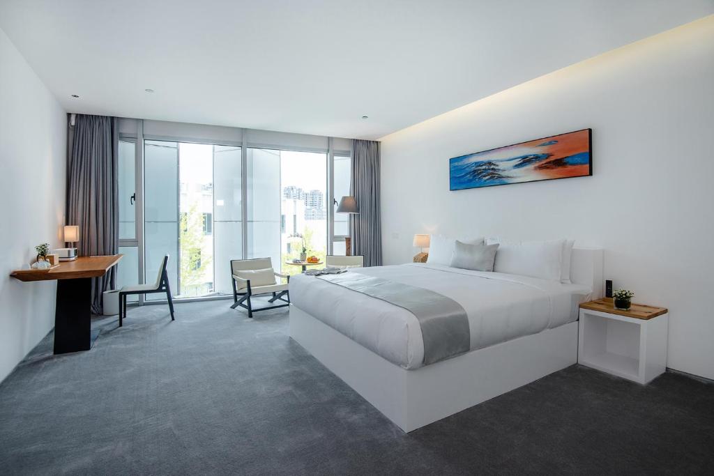 Jiaxing Goliah Hotel China Booking Com
